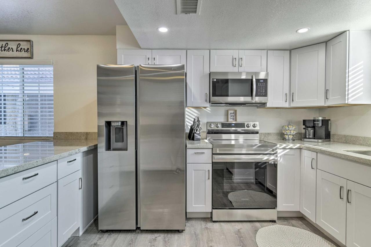Downtown Gilbert Condo With Screened Porch! Dış mekan fotoğraf